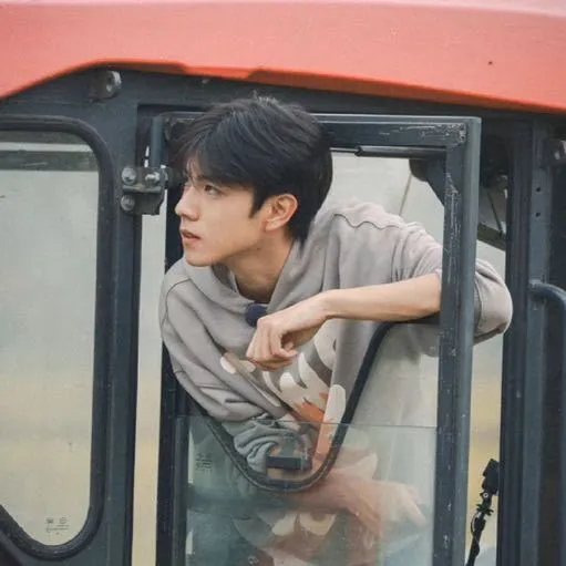 我眼中的赵一博：泥土里长出的青春锋芒