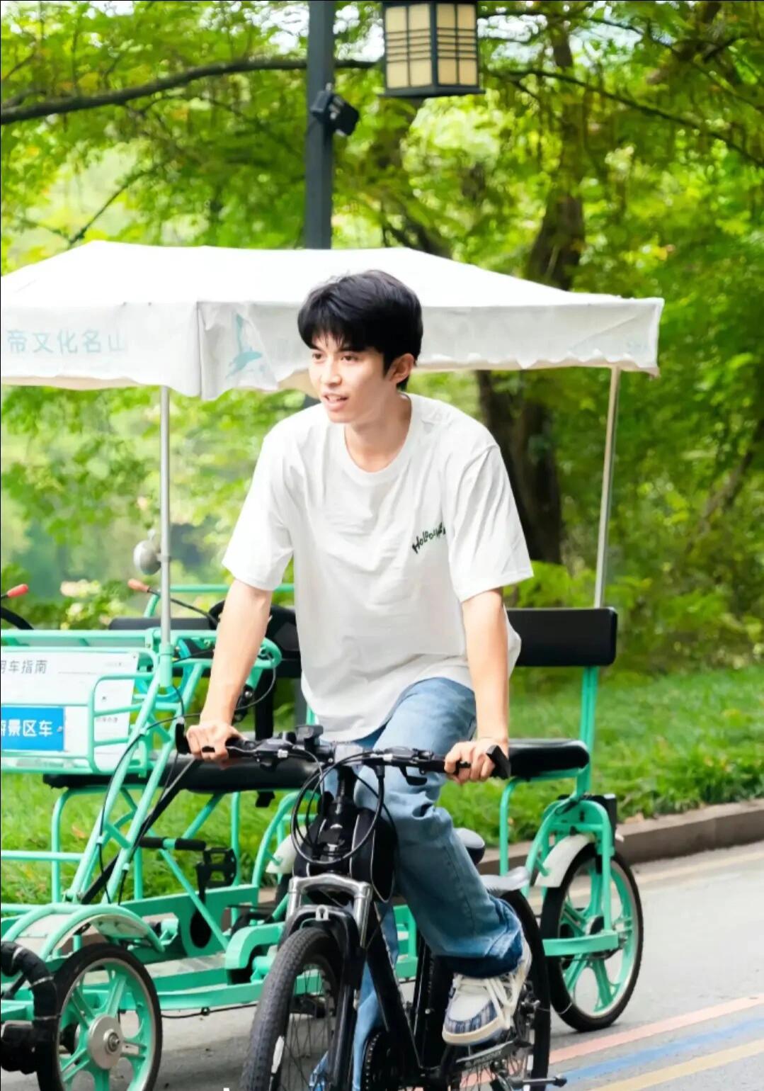 鲜活与靠谱共生：我眼中的赵小童