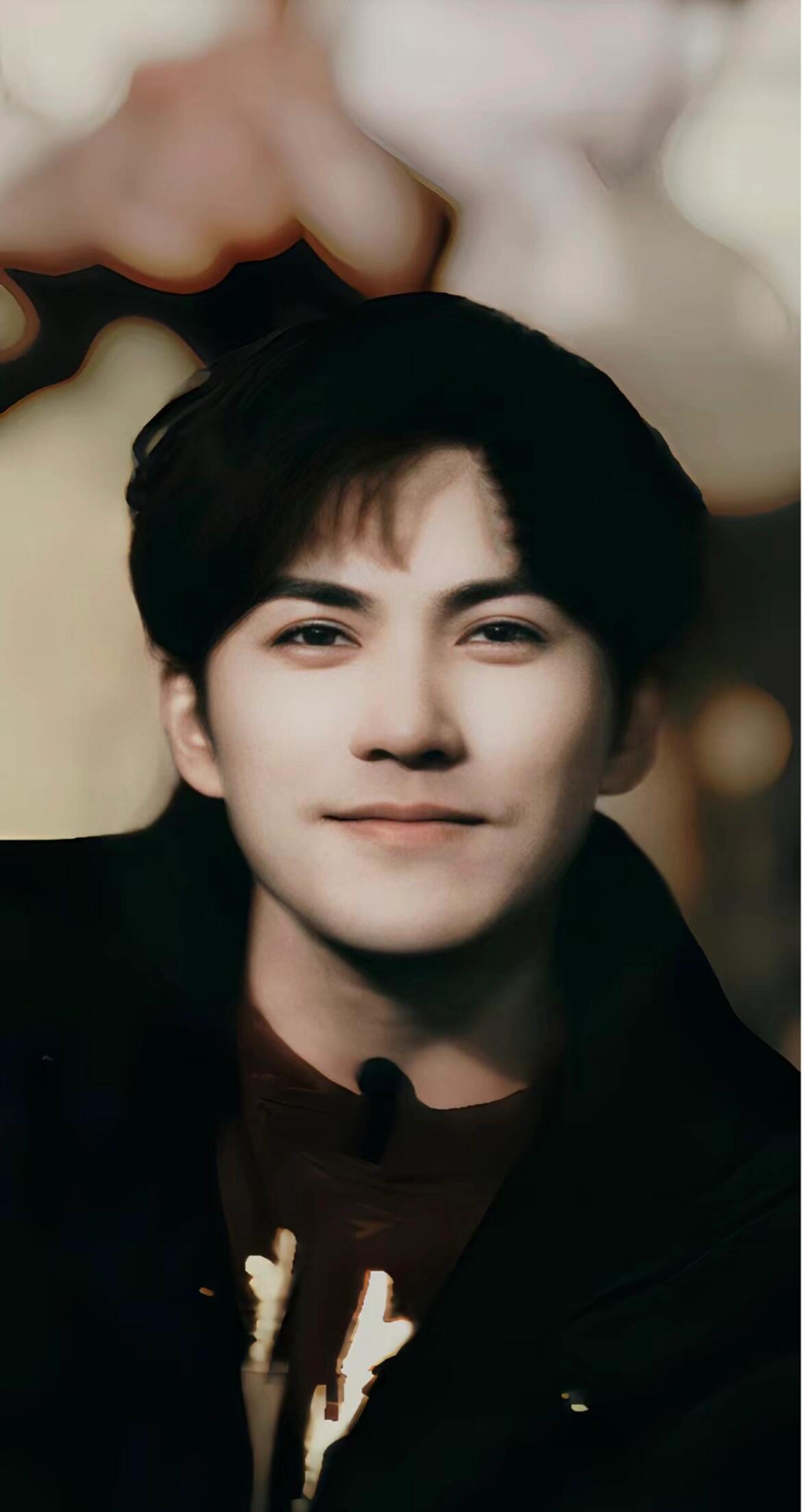 铁骨藏柔，实干筑心：我眼中的李耕耘