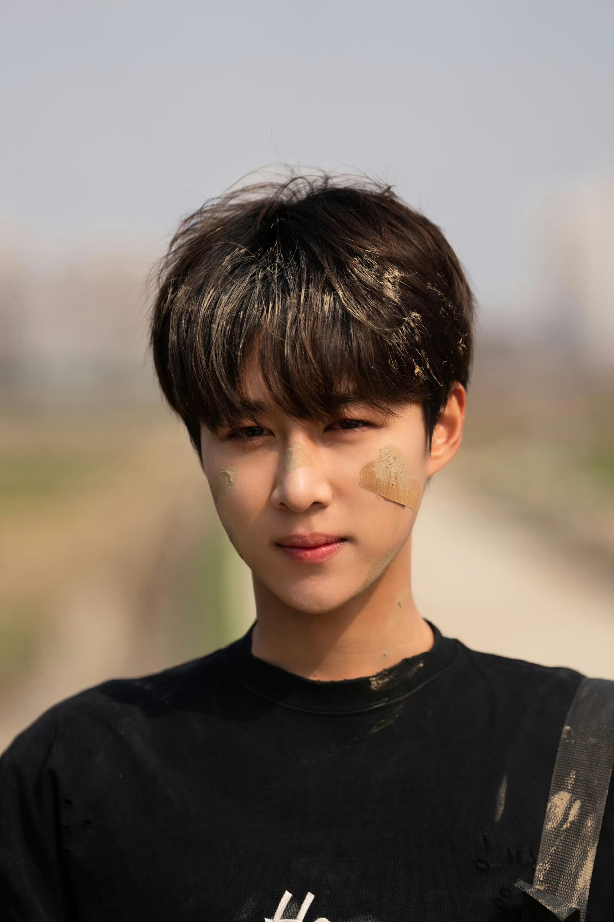 后陡门的舞蹈少年...