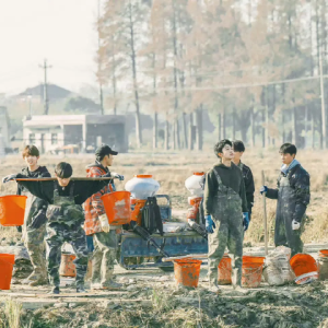在土地中绽放青春之花——《种地吧》第二季观后感